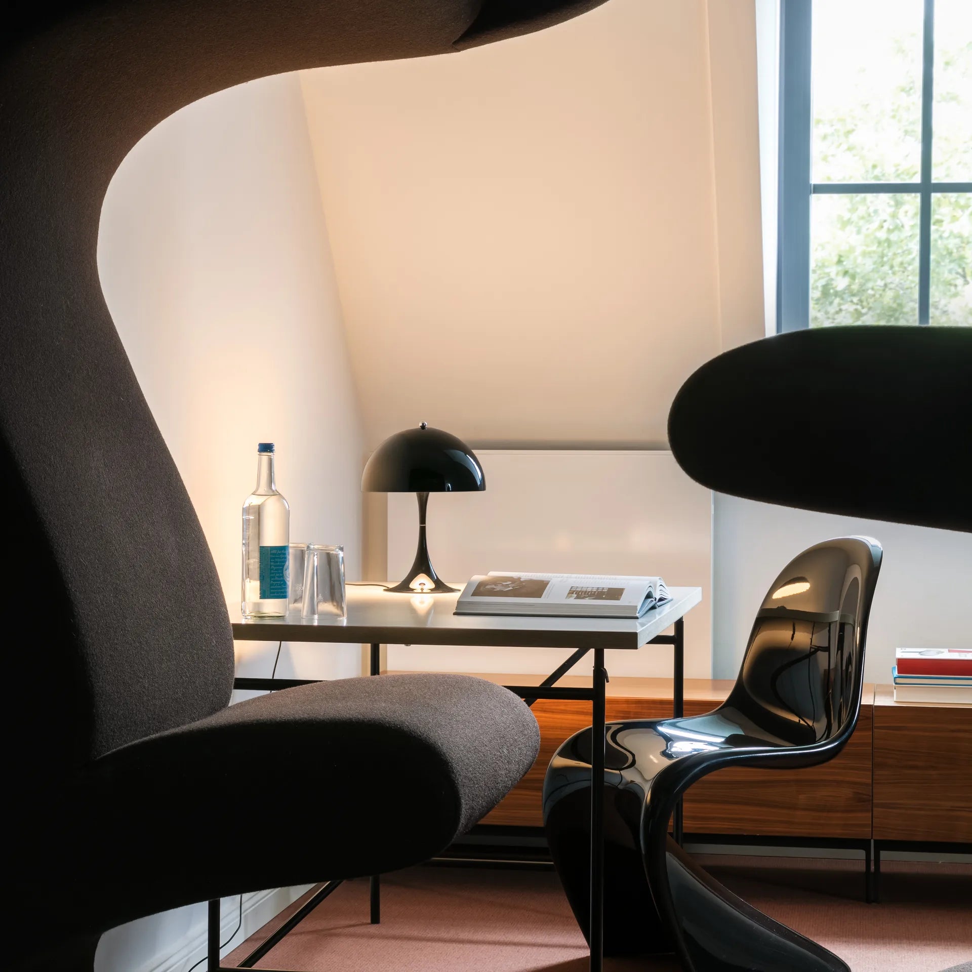 Louis Poulsen Panthella Mini Bordslampa Svart – Visningsmodell