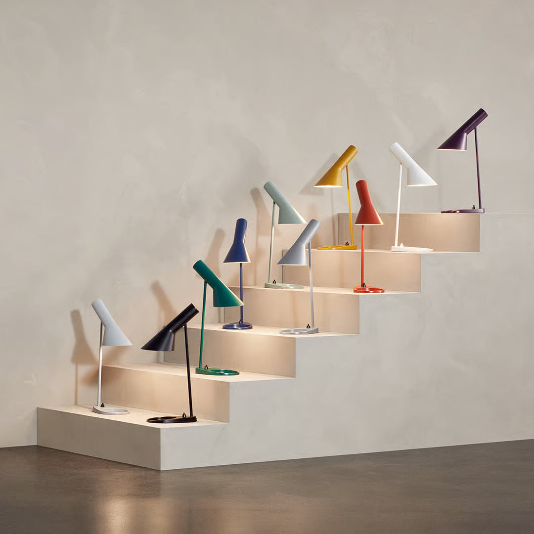 Louis Poulsen AJ Mini Bordslampa – Visningsmodell