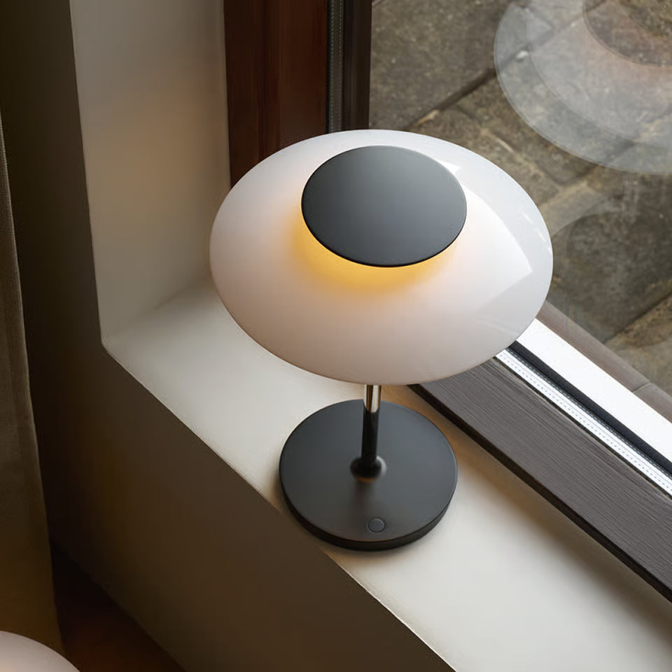 Louis Poulsen PH 80 Portable bordlampe – hvid opal/krom